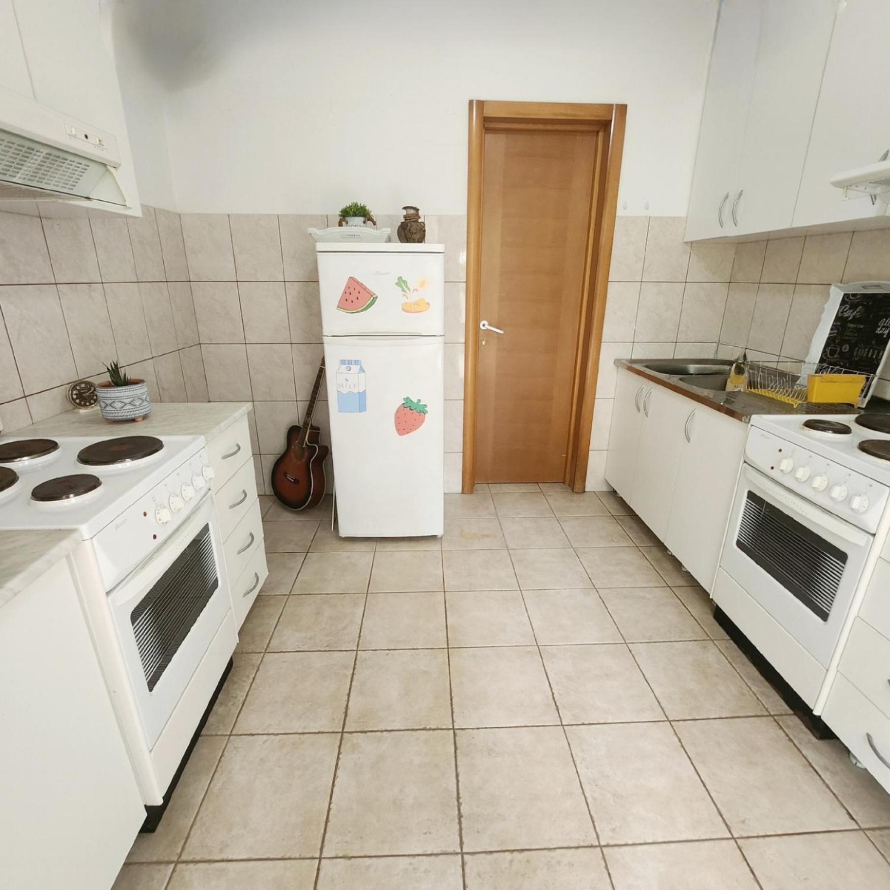 Bela Kuca Studio Apartments-Na Korak Do Mora-A Step To The Sea Рафаиловичи Экстерьер фото