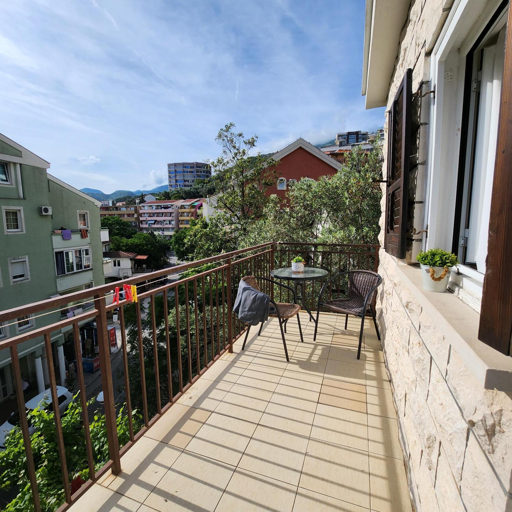 Bela Kuca Studio Apartments-Na Korak Do Mora-A Step To The Sea Рафаиловичи Экстерьер фото
