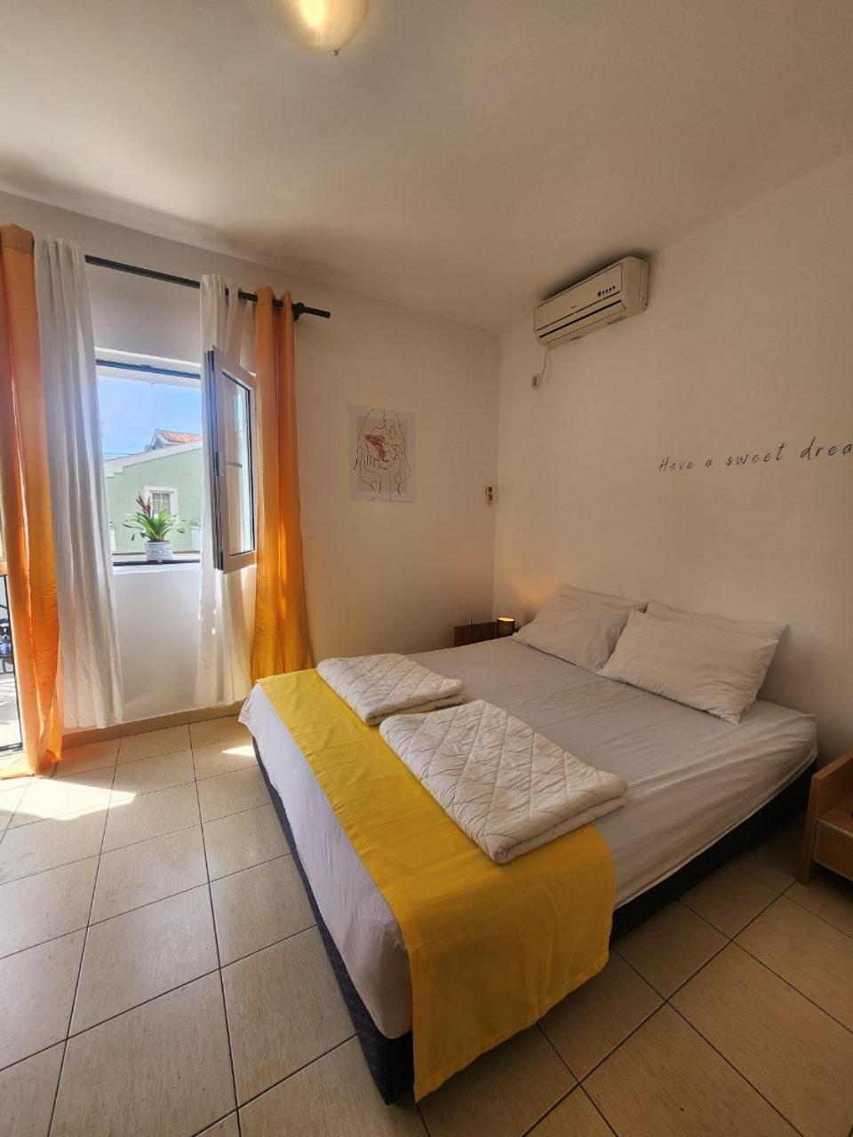 Bela Kuca Studio Apartments-Na Korak Do Mora-A Step To The Sea Рафаиловичи Экстерьер фото